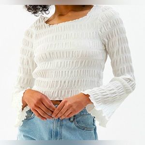 🤍KENDALL & KYLIE Shirred Long Sleeve Top🤍